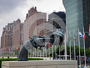 Peace gun in front of the United Nations office, New-York City,
