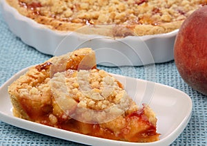 Peach fruit pie