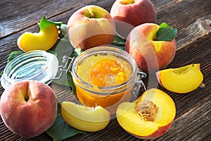 Peach jam and fresh peaches