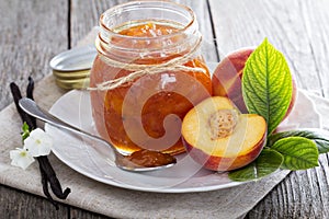 Peach vanilla jam