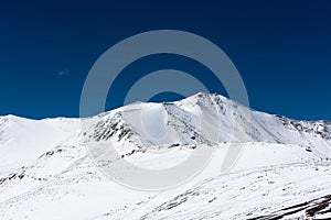 Peaks of himalayan mountains