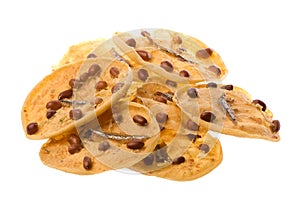 Peanut and anchovy crackers