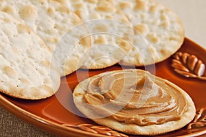 Peanut butter cracker