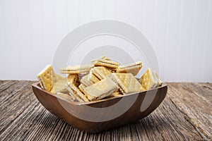 peanut butter crackers,barnwood table