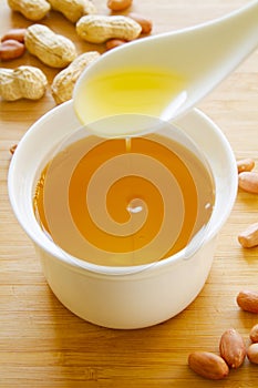 Peanut vegetable oil in a bowl