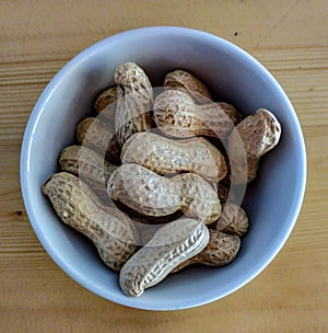 Peanuts or peanuts, a common food and widely used in bars to accompany aperitifs photo