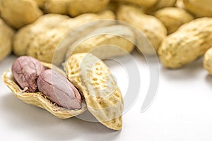 Peanuts seed in shell