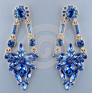 Pear Diamonds Earrings. blue gems