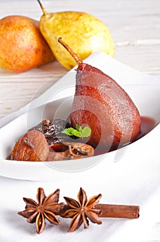 Pear helene in red wine