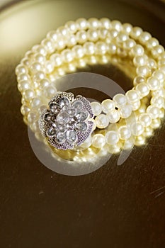 Pearl bracelet