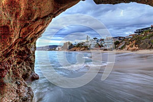 Pearl Street Beach through a rock keyhole