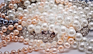 Pearls, glass and plastic jewelry