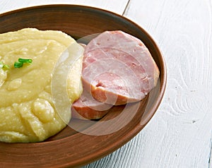 Pease pudding