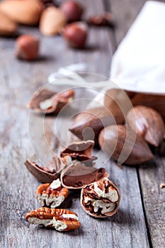 Pecan nuts