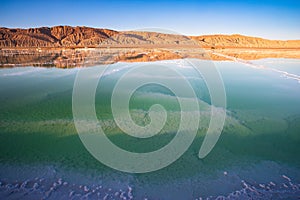 The peculiar emerald Salt Lake