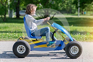 Pedal go-karting.