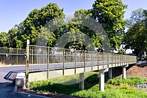 Pedestrian bridge