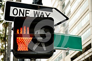 Pedestrian traffic light