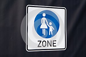 Pedestrian zone sign 12