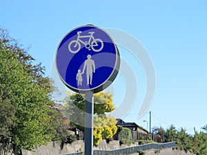 Pedestrians & cycles sign