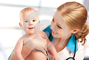 Pediatrician doctor and patient - small child