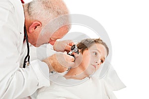 Pediatra orecchio un esame 