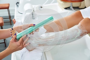 Pedicure nourishing mask legs cling film wrap