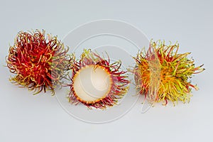 Peel rambutan