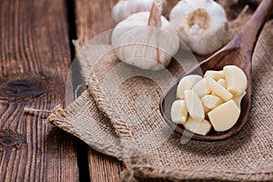 Peeled Garlic (on wood)