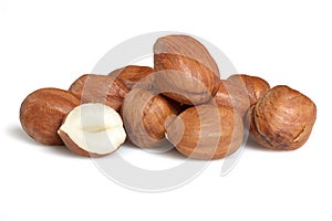 Peeled hazelnut