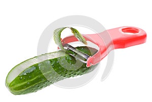 Peeling-off a cucumber