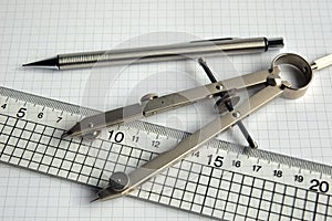 Pencil compass and ruler