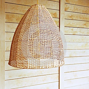 Pendant light with wicker lampshade