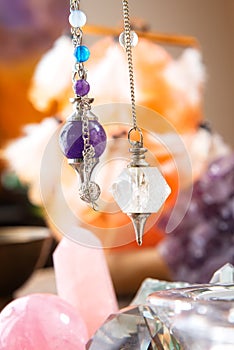 Pendulum and crystals