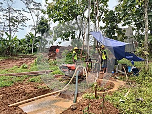 Pengeboran Sumur shallow well