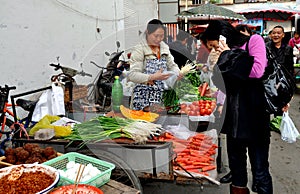 Pengzhou, China: Long Xing Marketplace