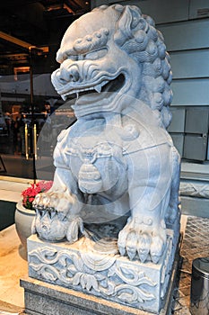 Peninsula Hong Kong lion