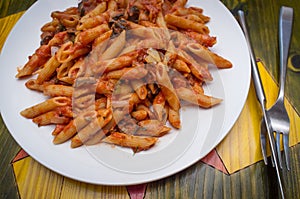 Penne Primavera Puttanesca