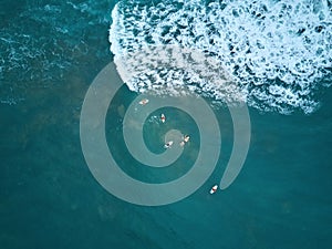 People doing surf