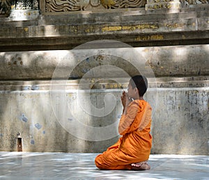 People at Mahabodhi Temple in Gaya, India