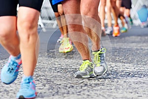 People running marathon