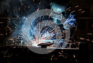 People welding industry