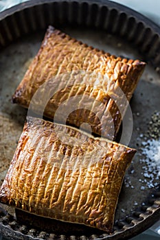 Peppered steak puff pastry