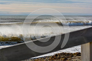 Perfect wave on a sunny day with foreground background bohkeh