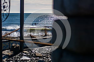 Perfect wave on a sunny day with foreground background bohkeh