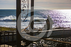 Perfect wave on a sunny day with foreground background bohkeh