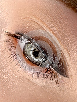 permanent makeup eyelid feathering close-up eye model Upper Eyelid Tattoo