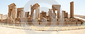 Persepolis Old Persian: PÄrsa capital of the Achaemenid Empire