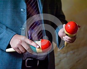 Person playing maracas photo