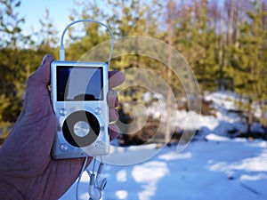 Personal MP3 player to listen to your favorite tunes, artists and music. This player takes up little space, weighs little
